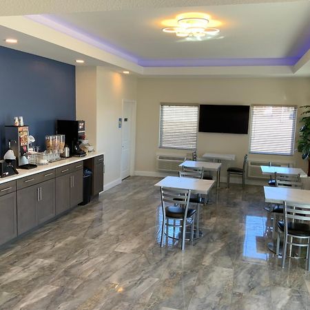 Days Inn By Wyndham Troy Il מראה חיצוני תמונה