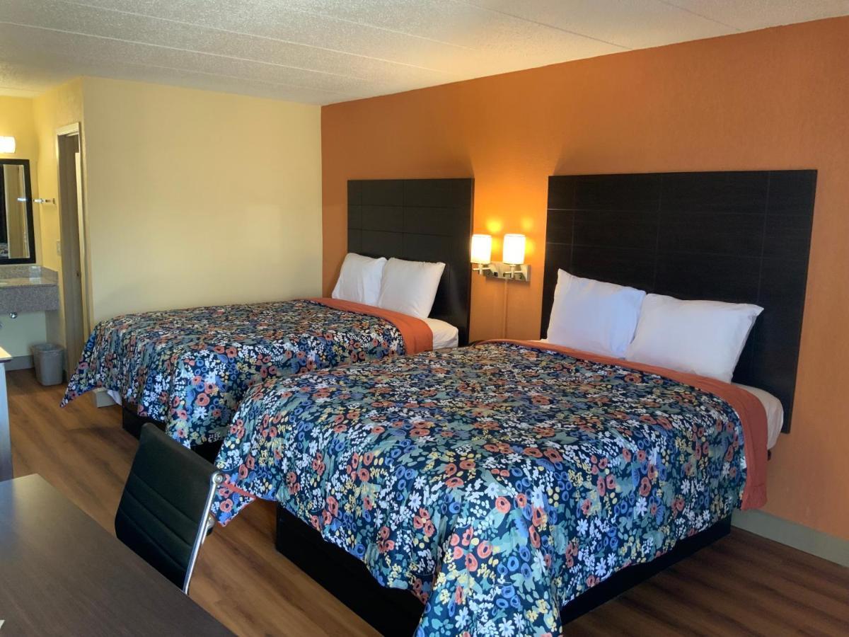 Days Inn By Wyndham Troy Il מראה חיצוני תמונה
