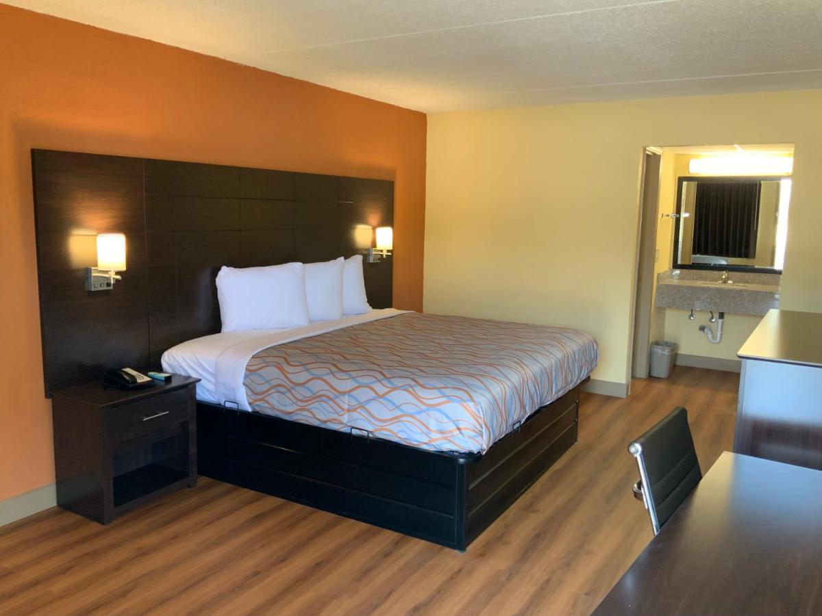 Days Inn By Wyndham Troy Il מראה חיצוני תמונה